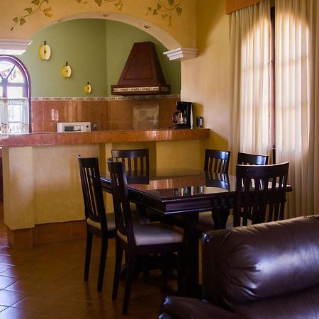 Suites Bello Xochimilco By Dot Tradition Oaxaca Номер фото